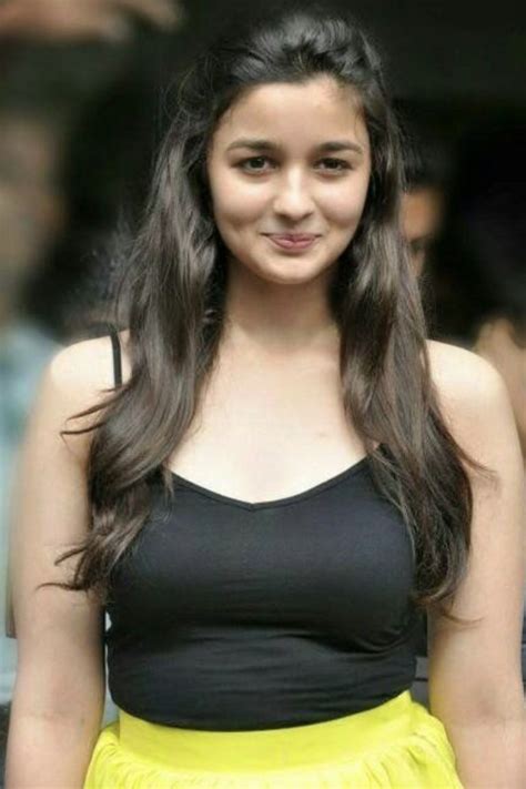 Alia Bhatt Nude: Porn Videos & Sex Tapes @ xHamster